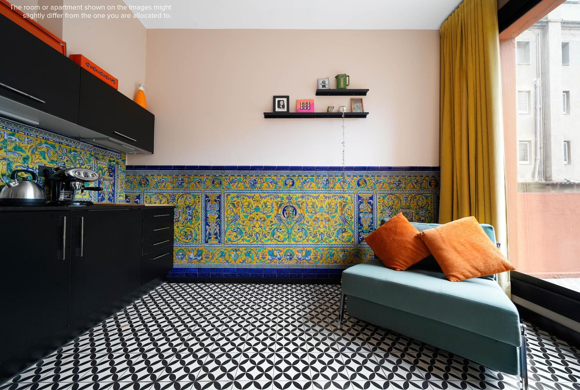 Numa Barcelona Roca Aparthotel Bagian luar foto