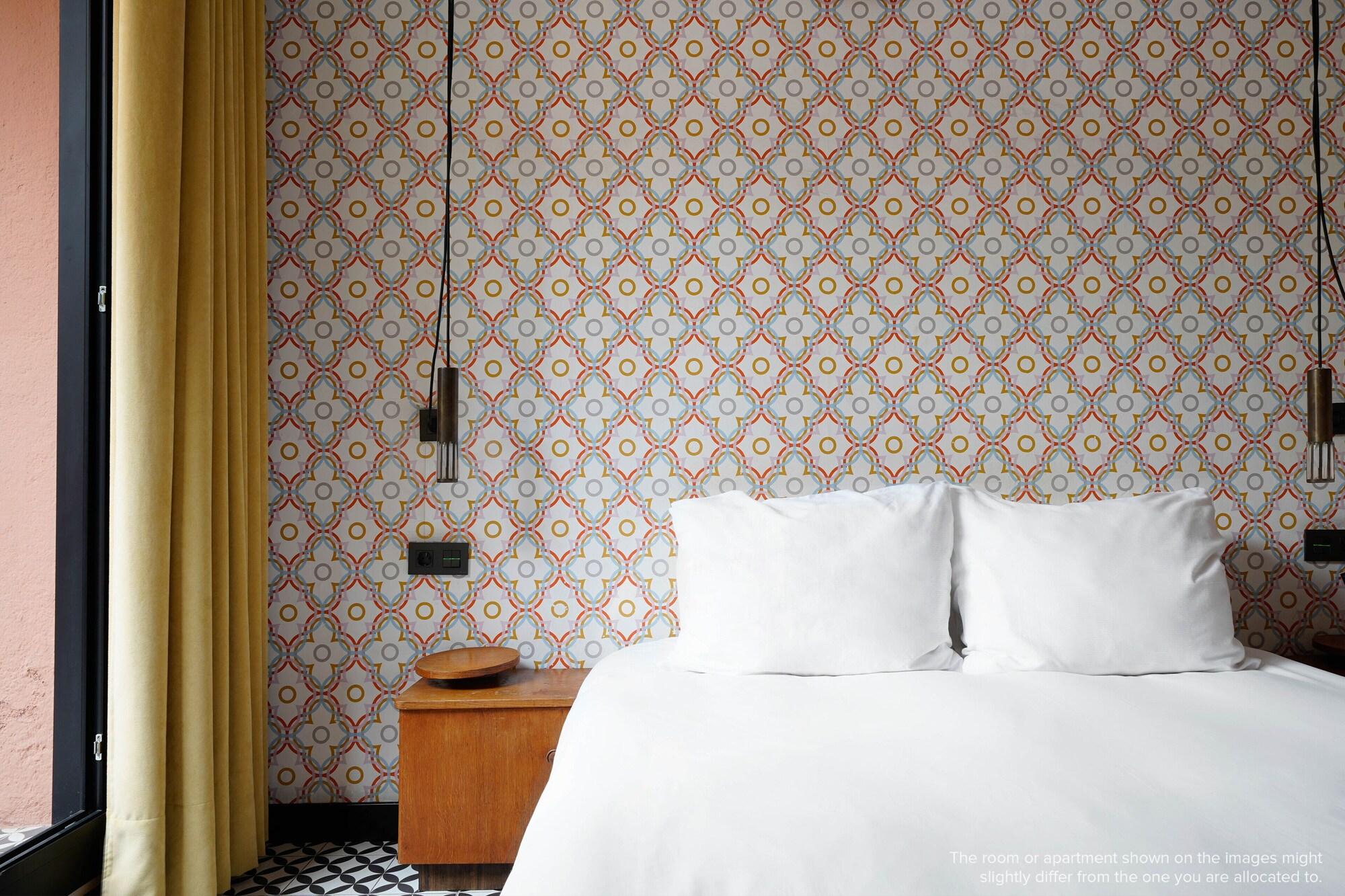 Numa Barcelona Roca Aparthotel Bagian luar foto