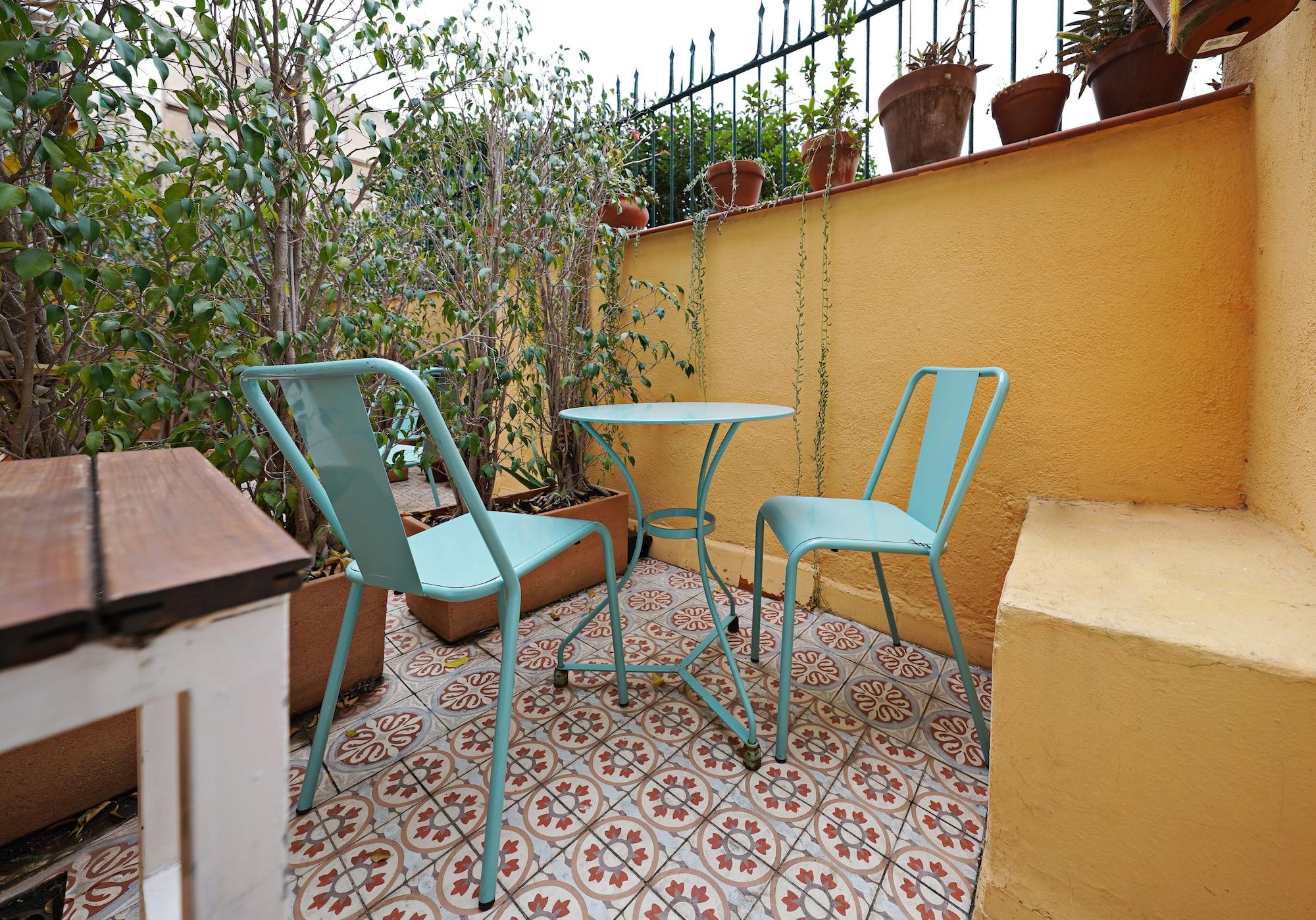 Numa Barcelona Roca Aparthotel Bagian luar foto