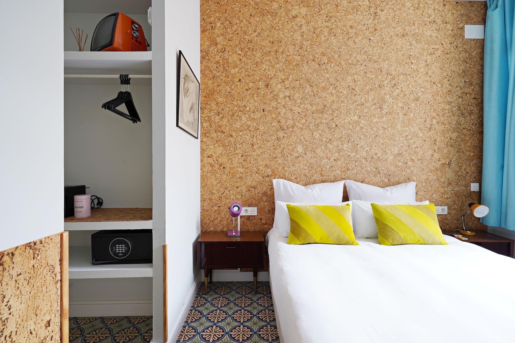 Numa Barcelona Roca Aparthotel Bagian luar foto