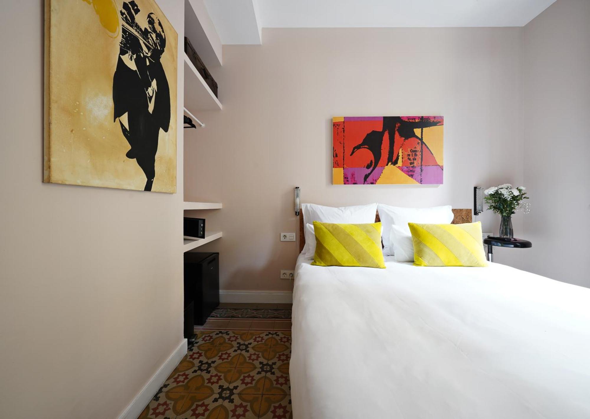 Numa Barcelona Roca Aparthotel Ruang foto